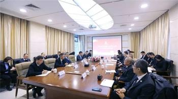 百城德技双馨活动研究会召开